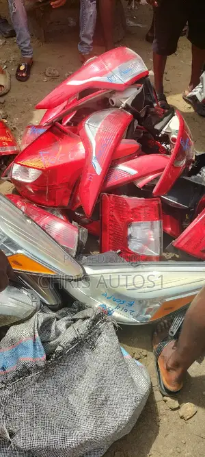 All Types of Replacement Backlight and Bootlight for Toyota Available
