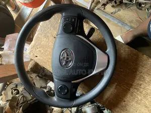 Steering Wheel and Airbag for Corolla 2014 and Rav4 2014
