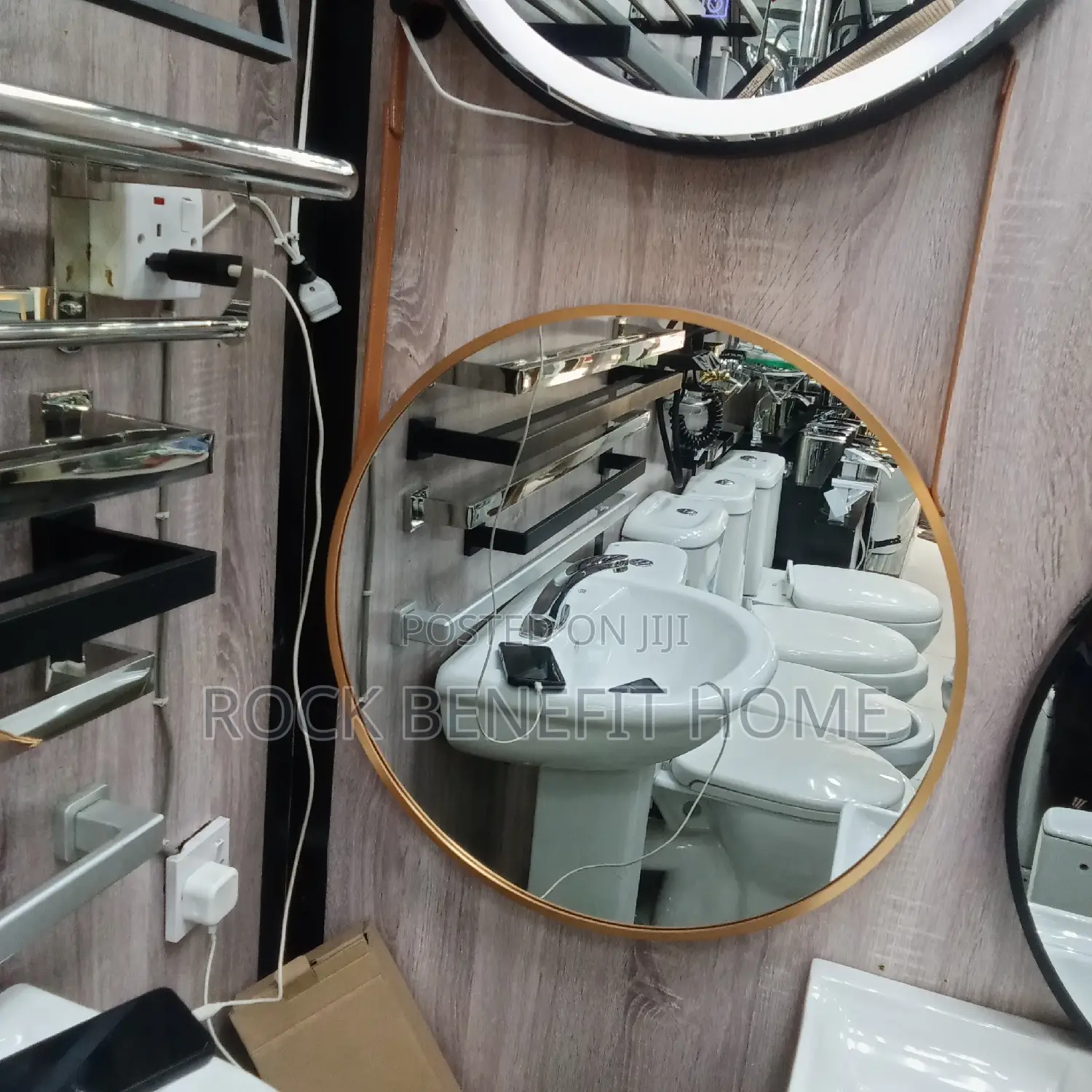 Oval Gold Mirror