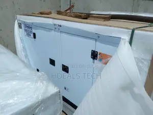 Standard 22kva Perkins DIESEL Generator.