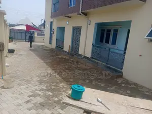 Furnished 2bdrm Block of Flats in Fo1, Kubwa for rent