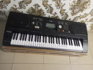 Professional PSR Yamaha Keyboard Piano
