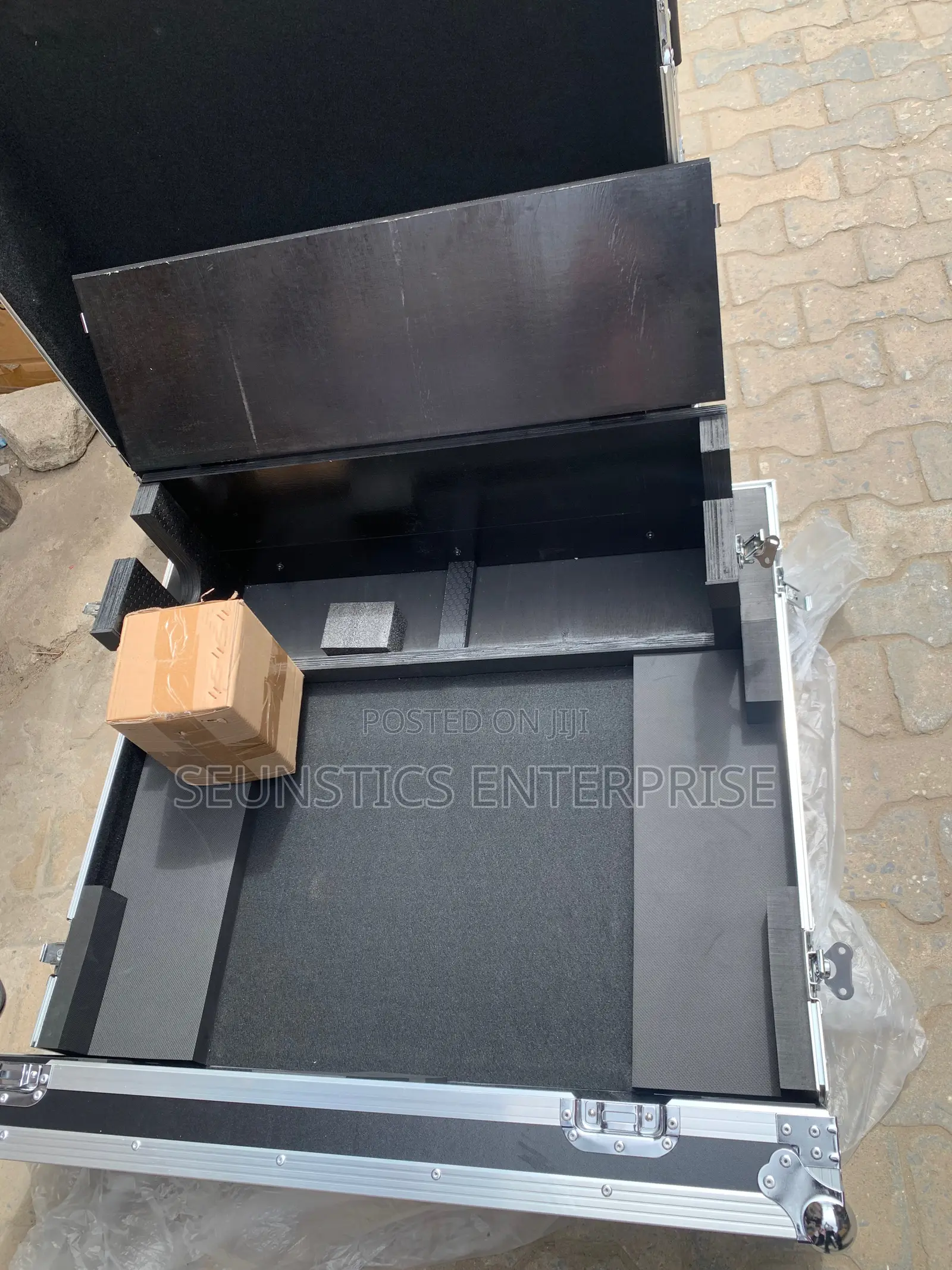 Quality Midas M32 Mixer Flight Case
