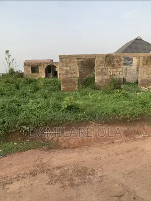 Uncompleted 3 Bedroom Flat on a Plot of Land