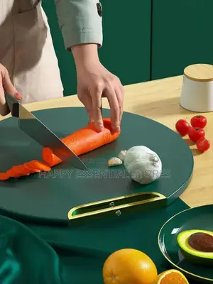 Antibacterial Heat Resistant Round Chopping Board With Handl
