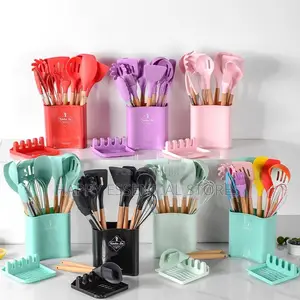 Silicon Spoon Set With Spoon Rest.