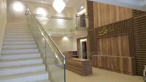 Stainless With 10mm Plan Tempered Glass Handrail