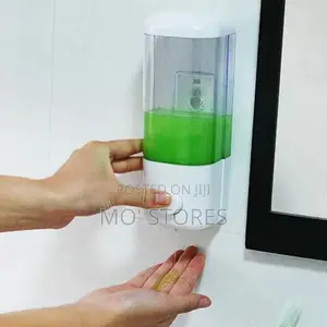 500ml Wall Mounted Manual Soap Dispenser