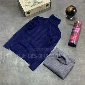 Original Turtle Neck Sweatshirt Collection