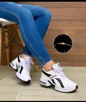 Quality Ladies Sneakers Sports Shoes