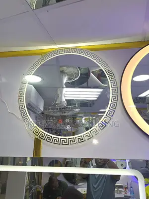 High Quality Round Mirror