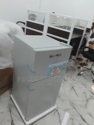 Newly Produced Skyrun 85l Capacity Refrigerators Top Freezer