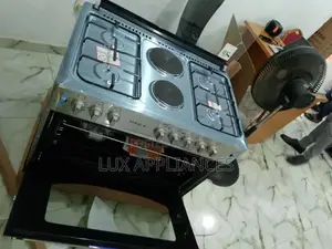 Easy-to-Use Maxi 4 Gass + 2 Electric Gas Cooker