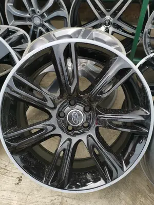 Range Rover Vera 20 Rim