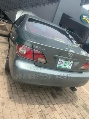 Lexus ES 2004 Green