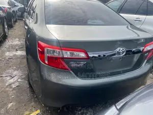 Toyota Camry 2013 Gray