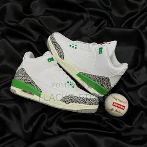 Original Air Jordan 3 Retro Lucky Green Sneakers
