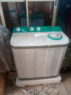 Hisense Top Load 7.5kg Washing Machine.