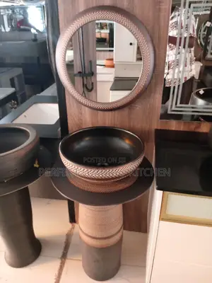 Ceramic Wash Hand Basin With Mirror