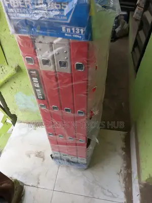 4 × 4 Fiberglass Multi-Purpose Ladder
