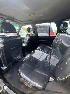 Nissan Pathfinder LE Platinum 2004 Gray