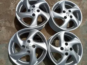15" Rims Peugeot
