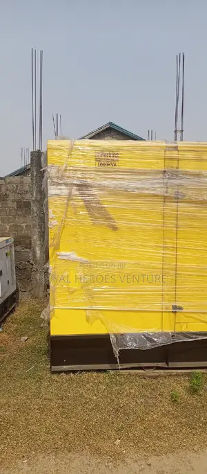 1000kva England Perkins Soundproof Generator