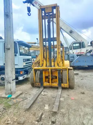 Hyster Folklift 14 Tons