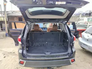 Toyota Highlander 2017 Black