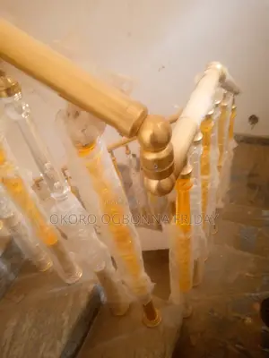 Çrystal Balustrade With Silver