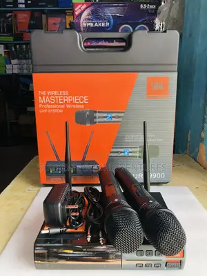 URX9900 Wireless Microphone