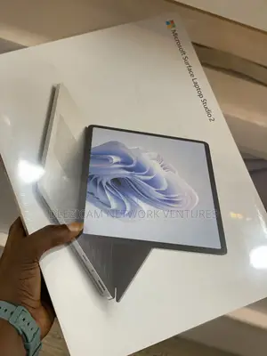New Laptop Microsoft Surface Laptop Studio 2 64GB Intel Core I7 SSD 2T