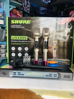 UGX999 Wireless Microphone