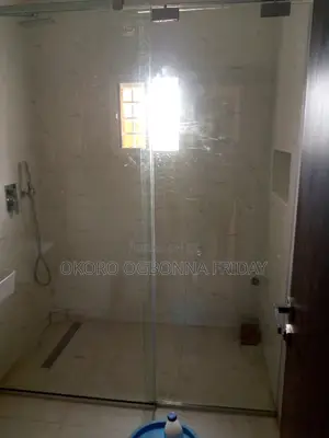 Dad's Shower Cubicle
