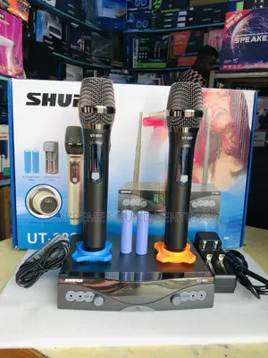 UT-883 Wireless Microphone