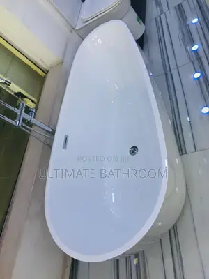 White Canoe Acrylic Bathtub