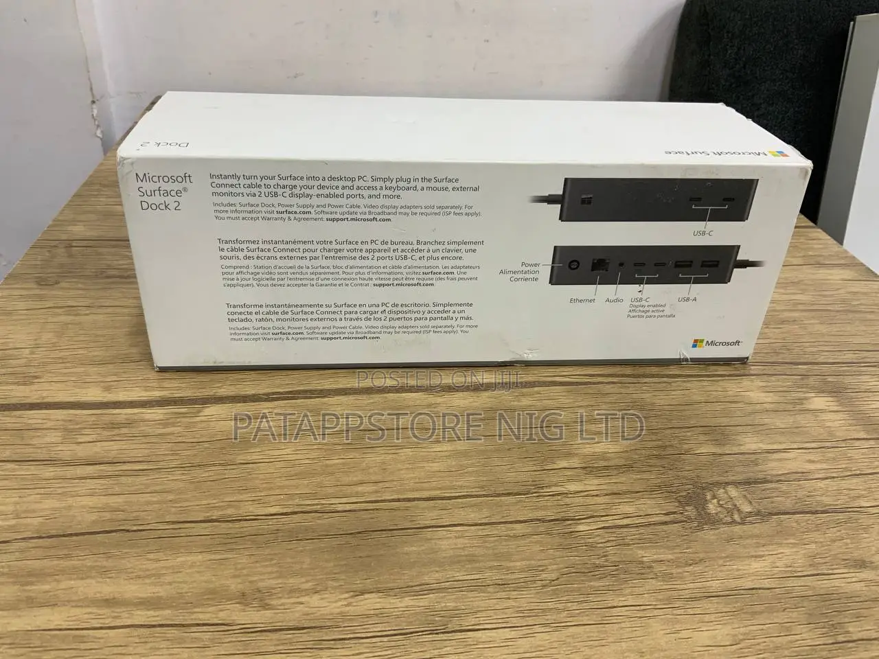 Microsoft Surface Dock 2