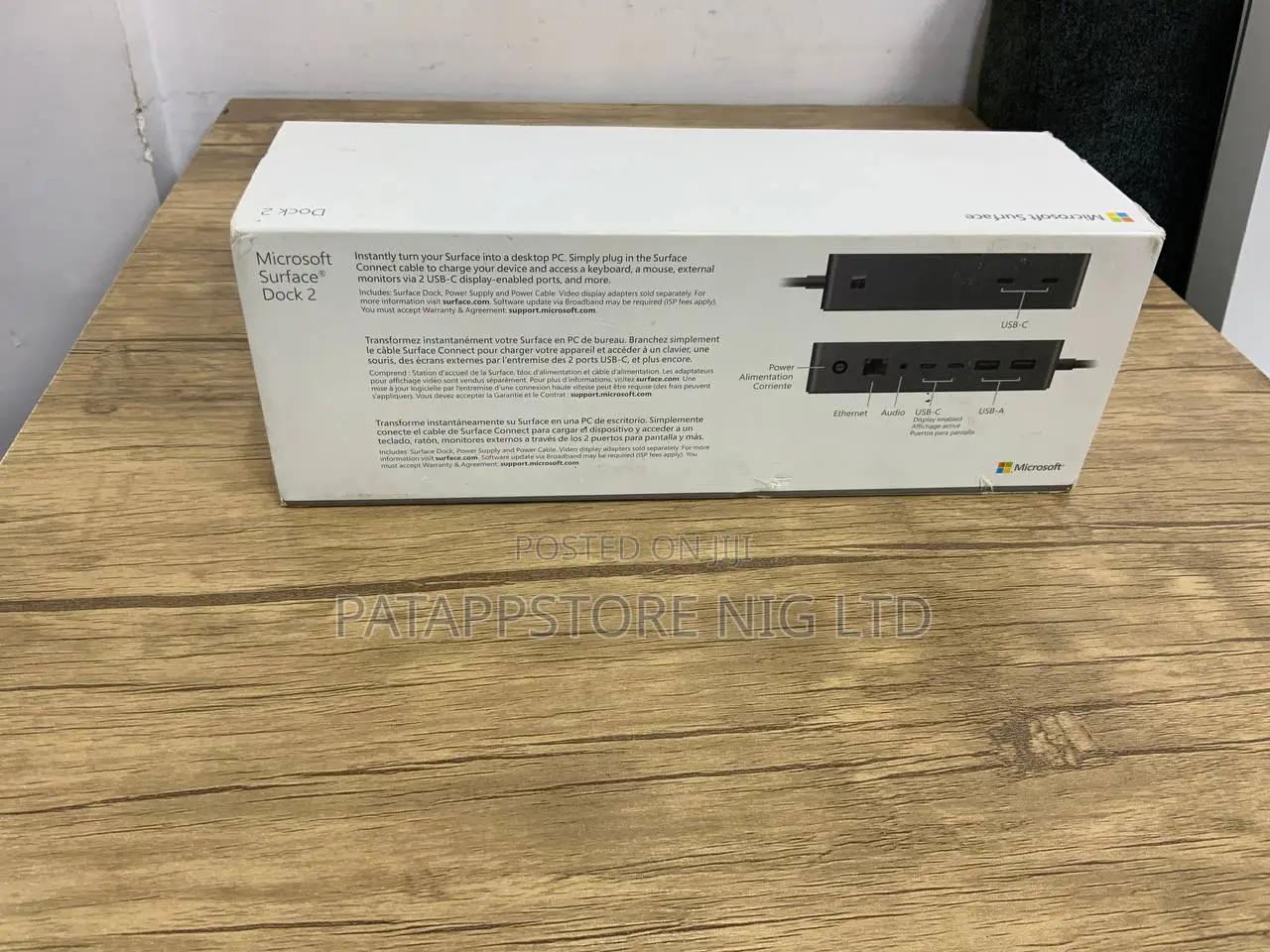 Microsoft Surface Dock 2