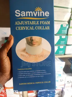 Samvine Adjustable Foam Cervical Collar