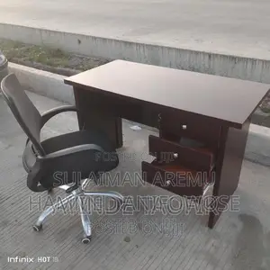 Office Chair With Mini Executive Table
