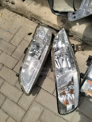 Head Light Honda Accord 2000