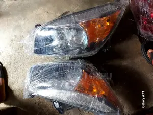 Headlamp Toyota Rav4 2008 Model