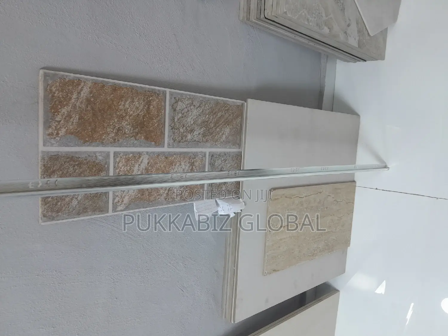 King Stainless Silver Profile Trim