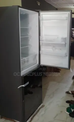 Quality Hisense Refrigerator With Double Doors (Ref 308dr)