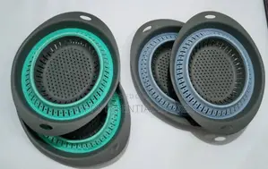 Silicone Collapsible Sieve.