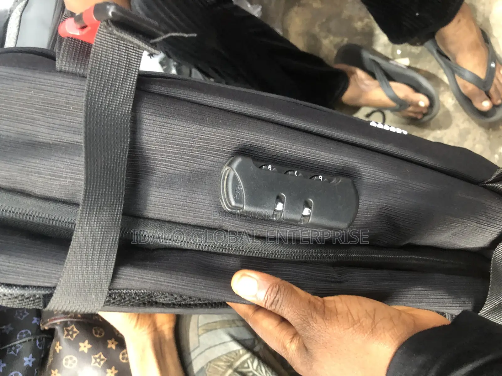 Hp Power Backpack (Laptop Bag With Antitheft Lock and Usb)