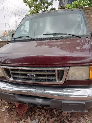 Ford Excursion 2006 Red