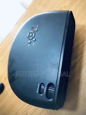 Elephas Projector