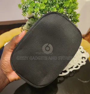 Beats Studio Pro