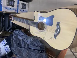 Acoustic Box Guitar Size 38